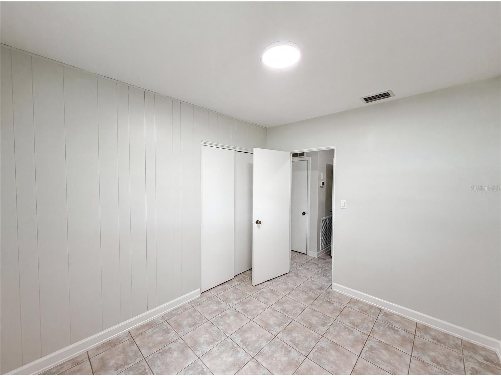 2890 53rd Street N Saint Petersburg FL 33710 O6412254 image24