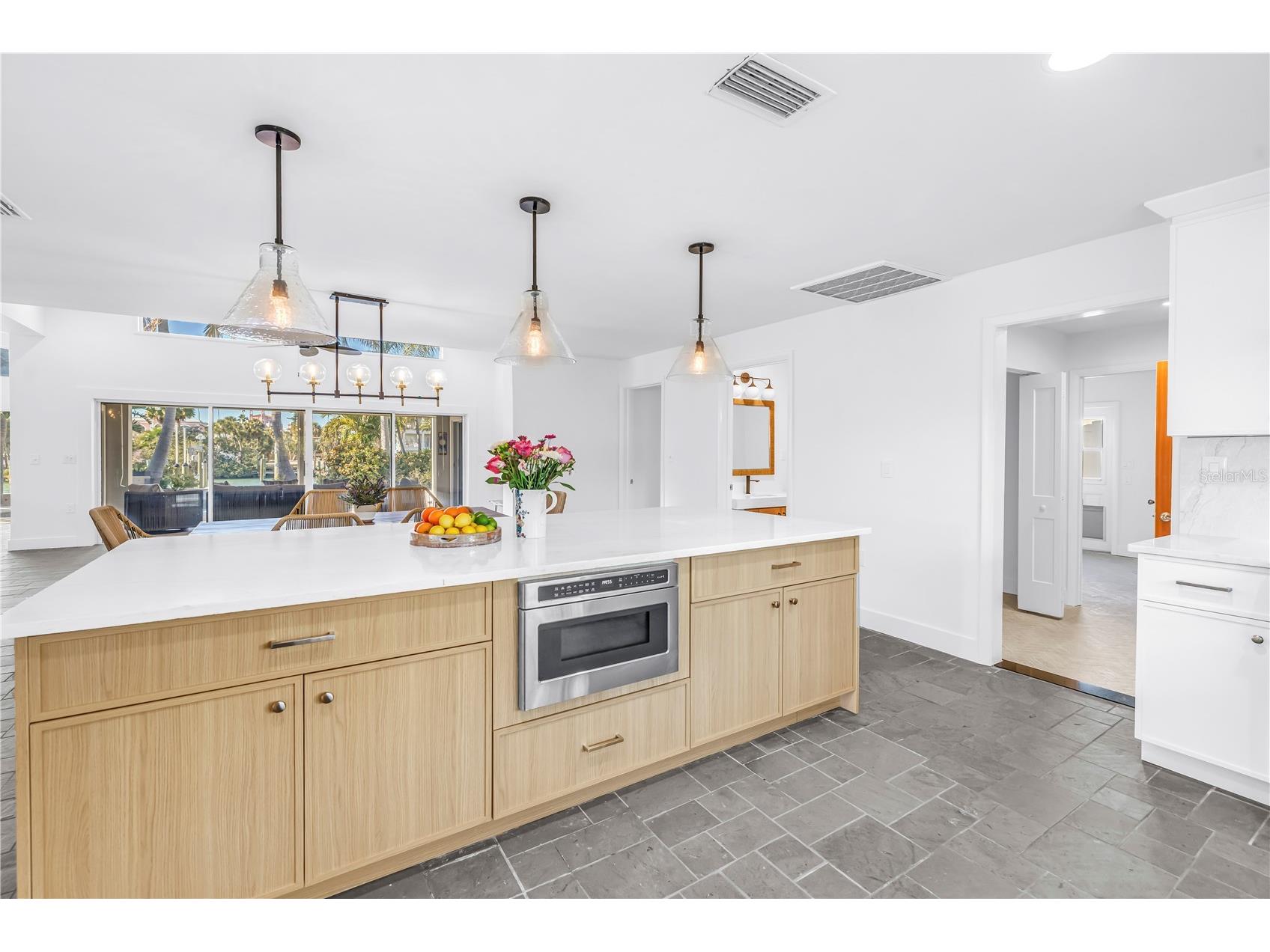 2890 Alton Drive Saint Pete Beach FL 33706 - INTRACOASTAL TB8469534 image10