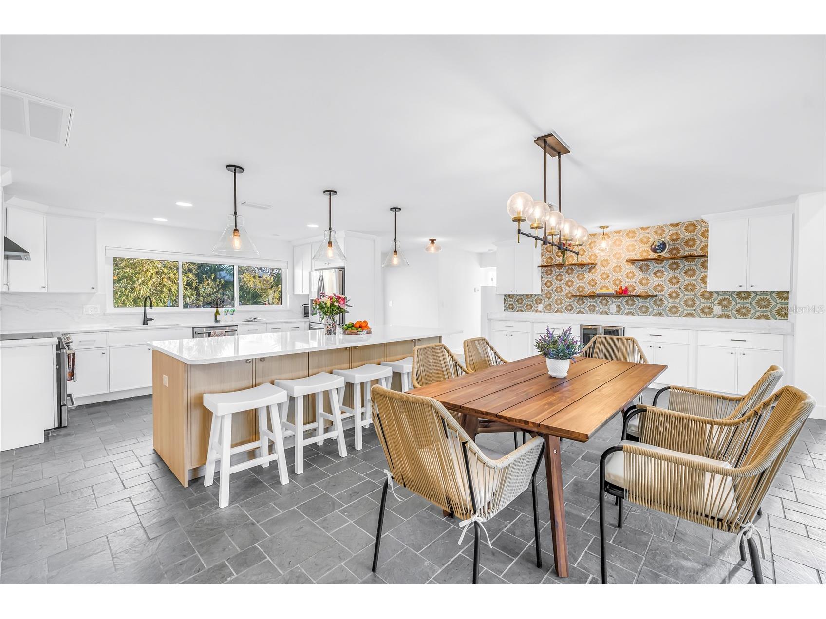 2890 Alton Drive Saint Pete Beach FL 33706 - INTRACOASTAL TB8469534 image16