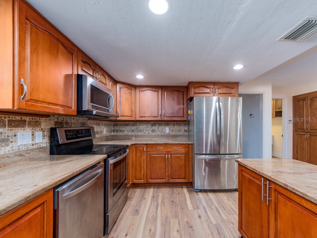 2890 Armadillo Drive Palm Harbor FL 34683 TB8437288 image10