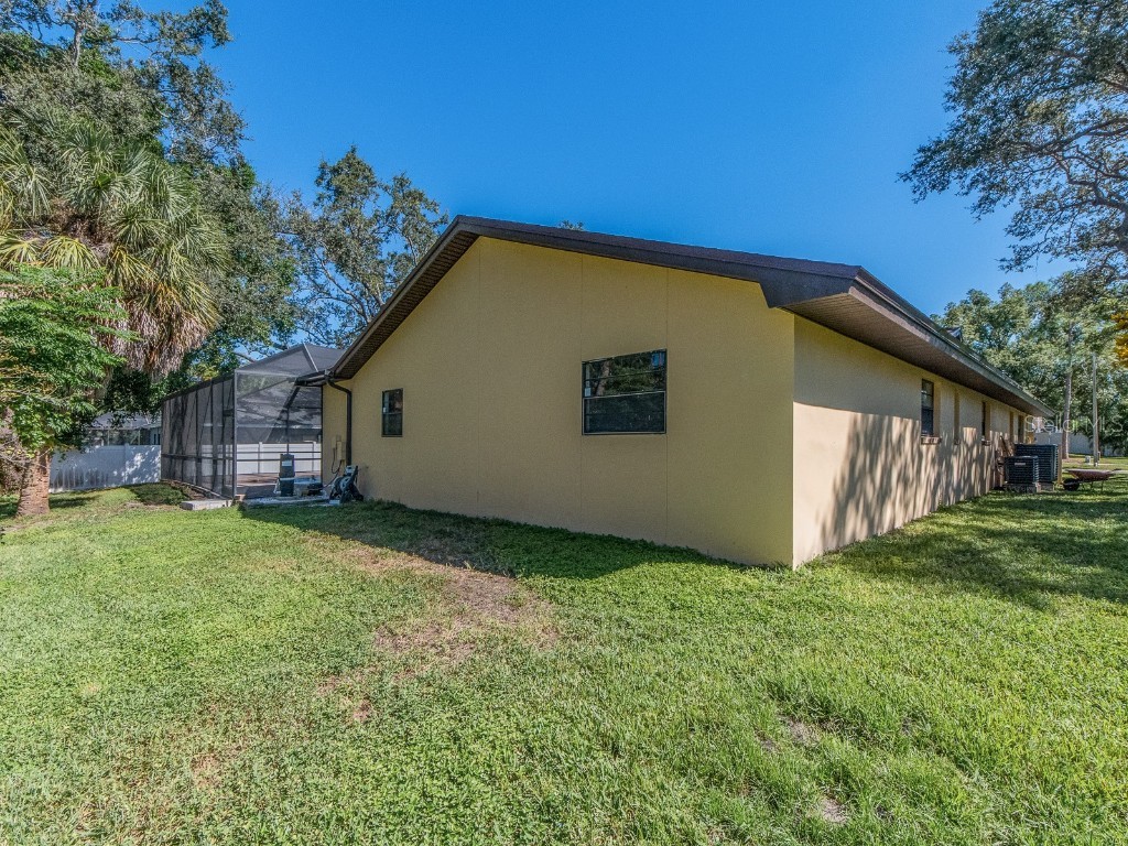 2890 Armadillo Drive Palm Harbor FL 34683 TB8437288 image38