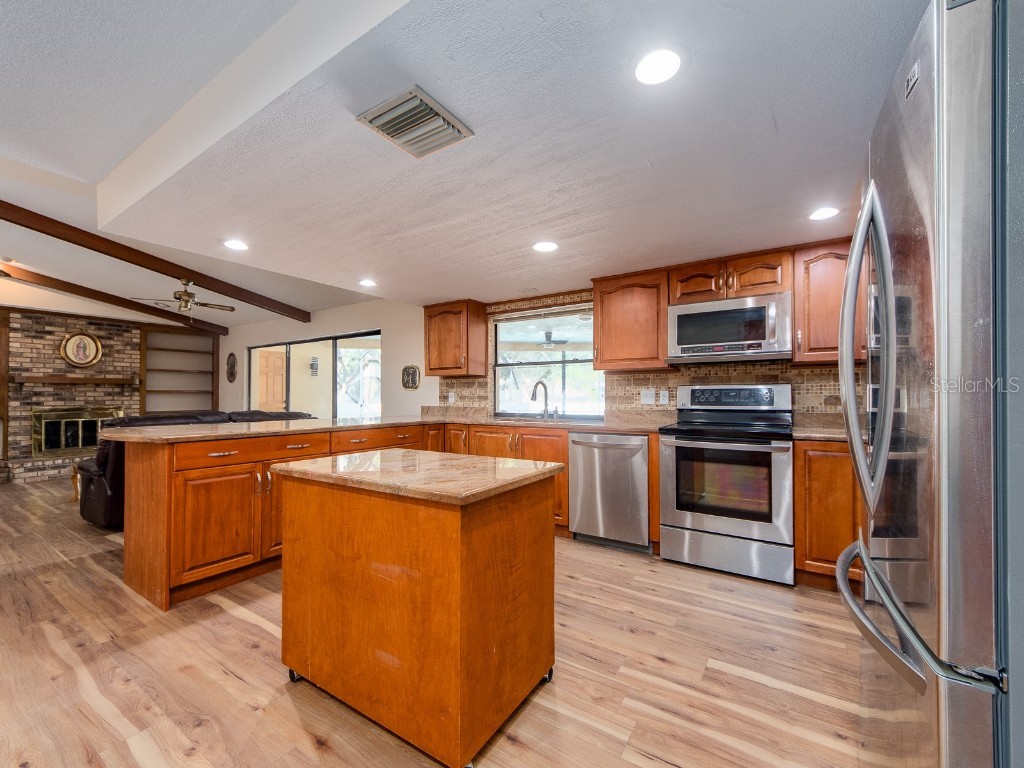 2890 Armadillo Drive Palm Harbor FL 34683 TB8437288 image9