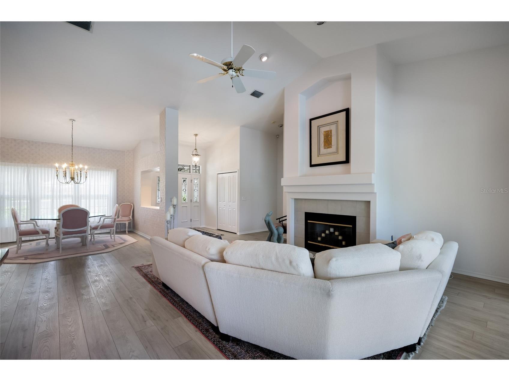 2893 Sandringham Place Sarasota FL 34235 A4692765 image13
