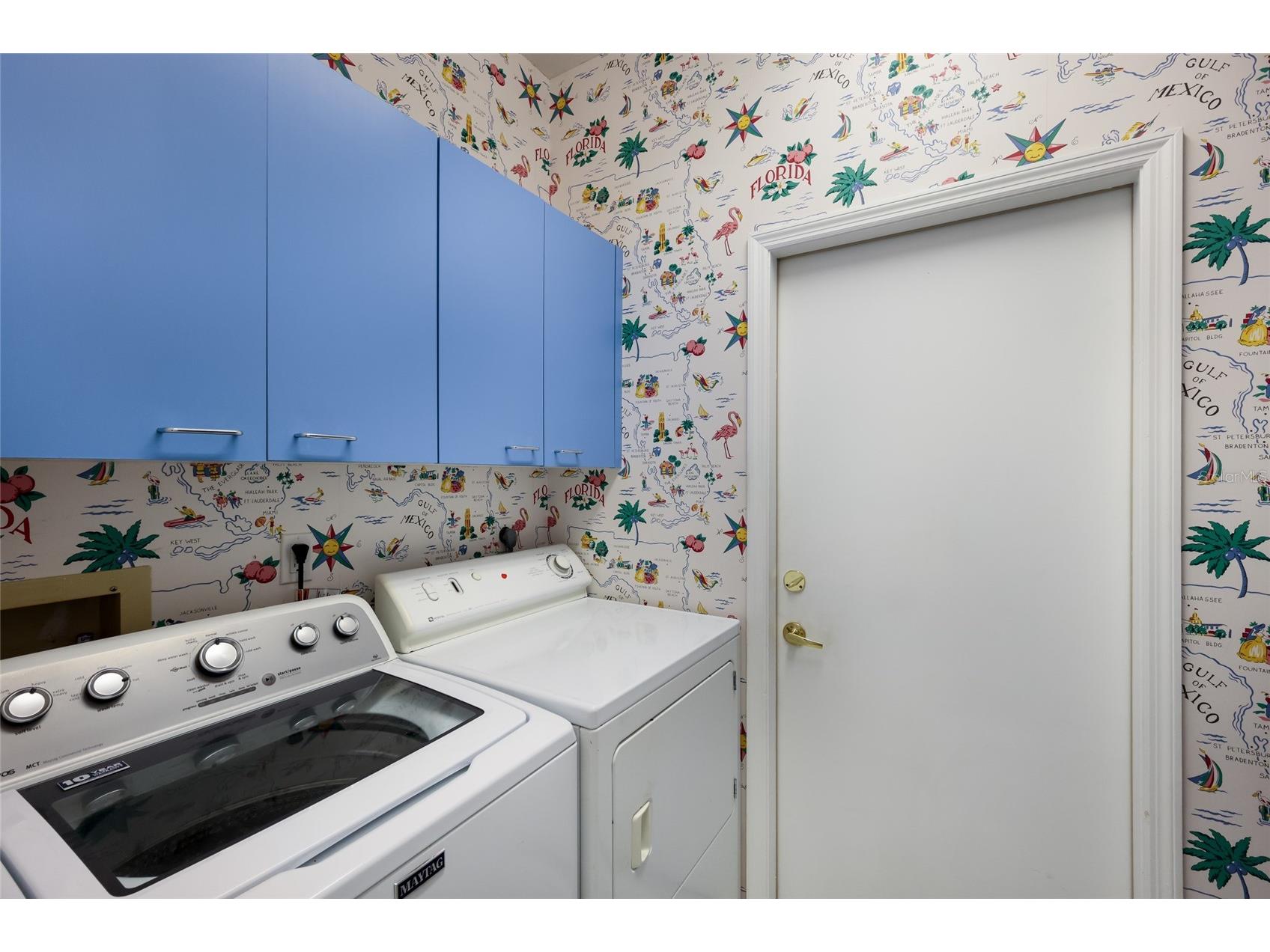 2893 Sandringham Place Sarasota FL 34235 A4692765 image31