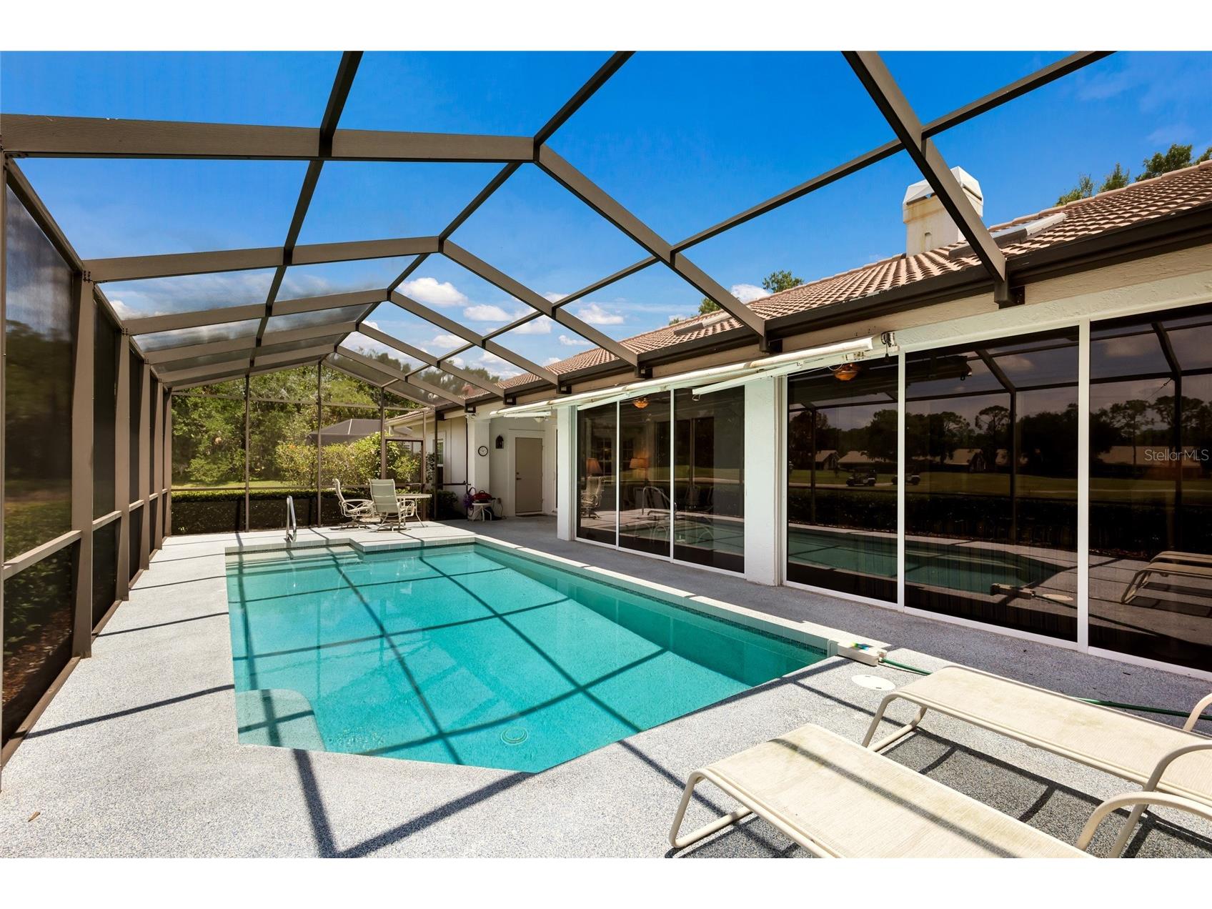 2893 Sandringham Place Sarasota FL 34235 A4692765 image34