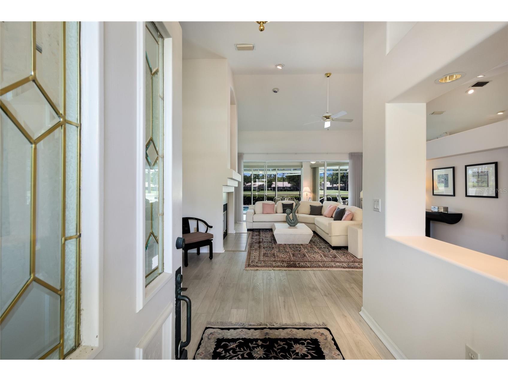 2893 Sandringham Place Sarasota FL 34235 A4692765 image8