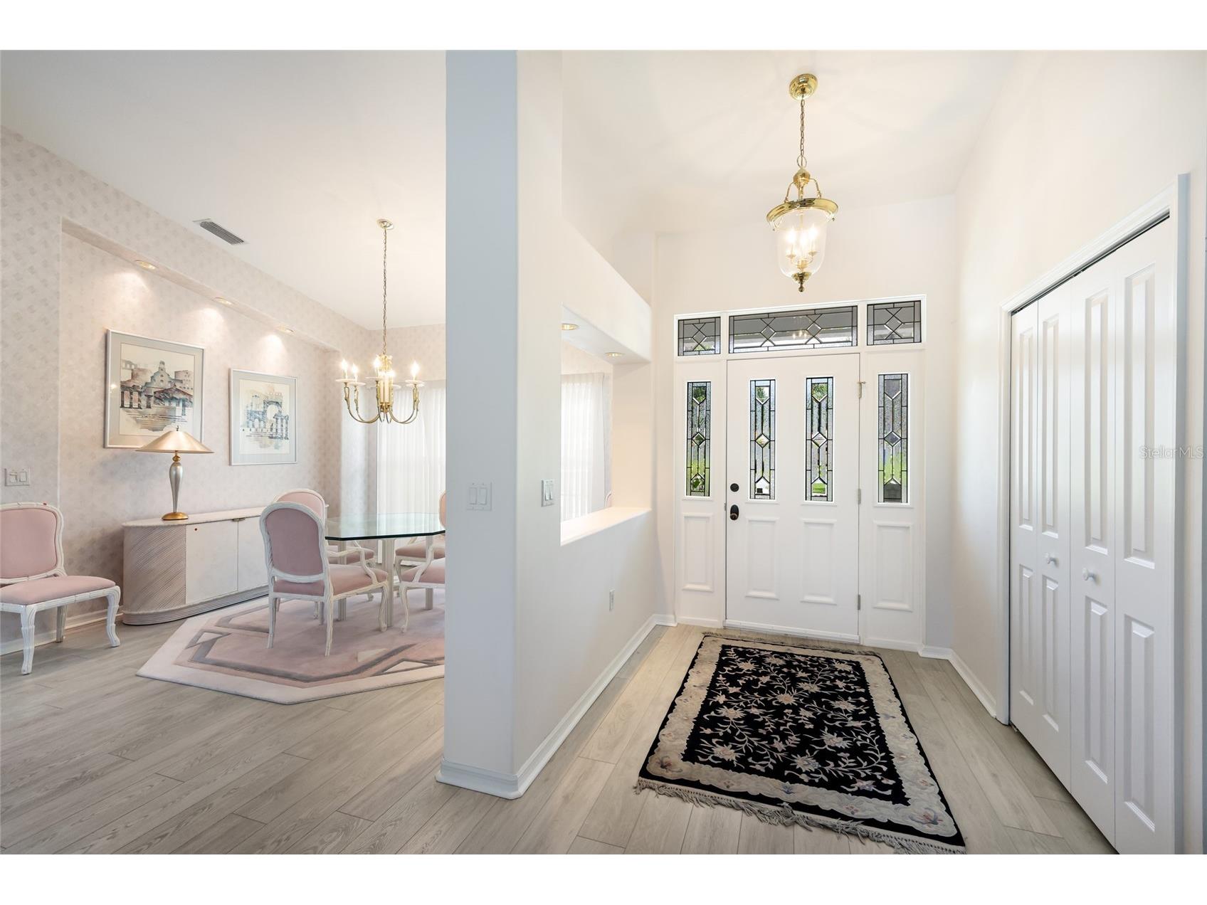 2893 Sandringham Place Sarasota FL 34235 A4692765 image9