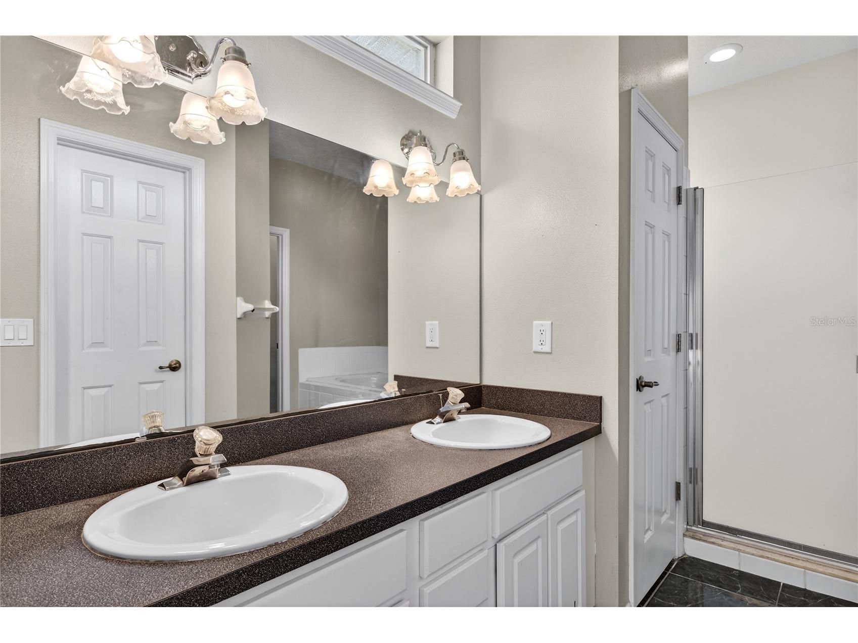28931 Beauclaire Drive Tavares FL 32778 - LAKE BEAUCLAIRE G5110108 image19