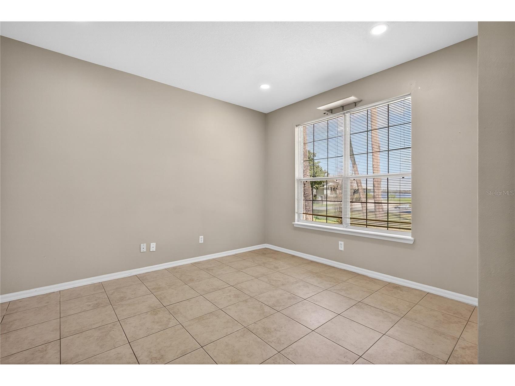 28931 Beauclaire Drive Tavares FL 32778 - LAKE BEAUCLAIRE G5110108 image7