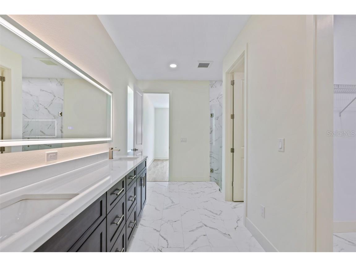 2894 Hardy Avenue New Smyrna Beach FL 32168 V4942939 image21