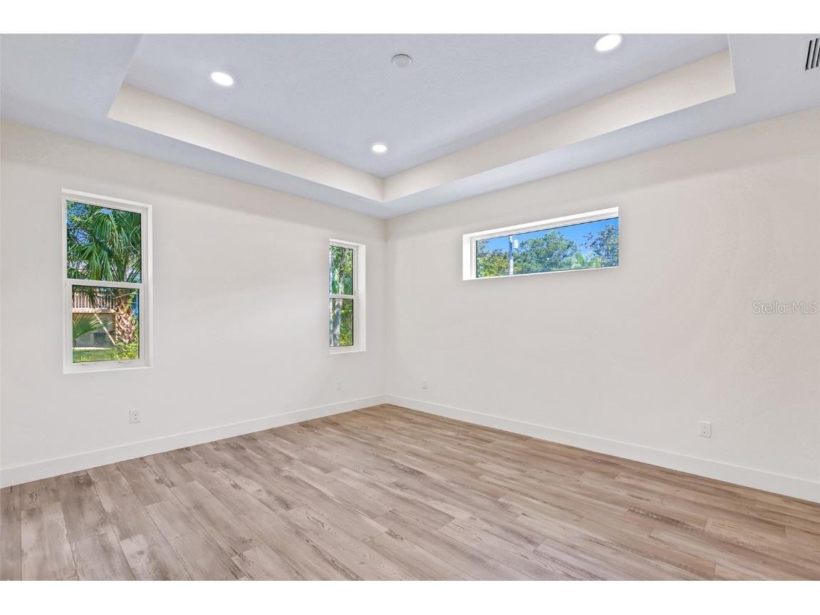 2894 Hardy Avenue New Smyrna Beach FL 32168 V4942939 image24