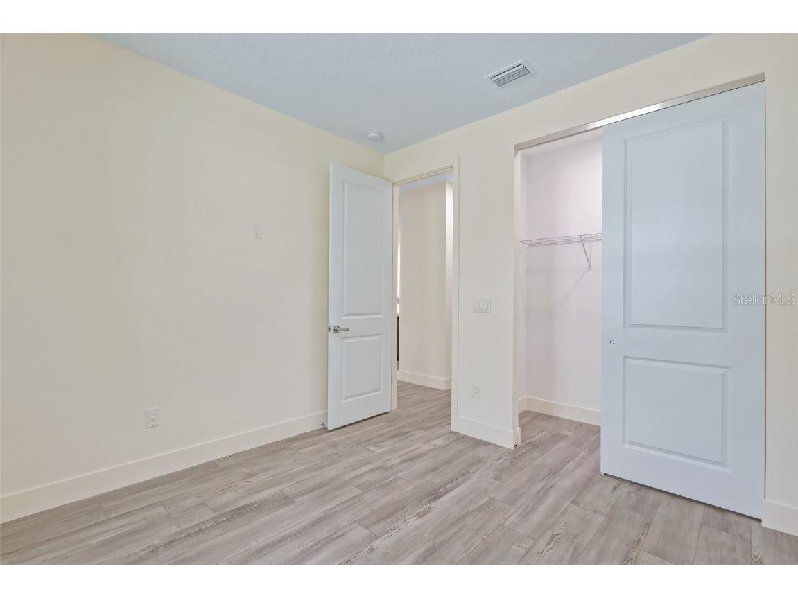 2894 Hardy Avenue New Smyrna Beach FL 32168 V4942939 image30