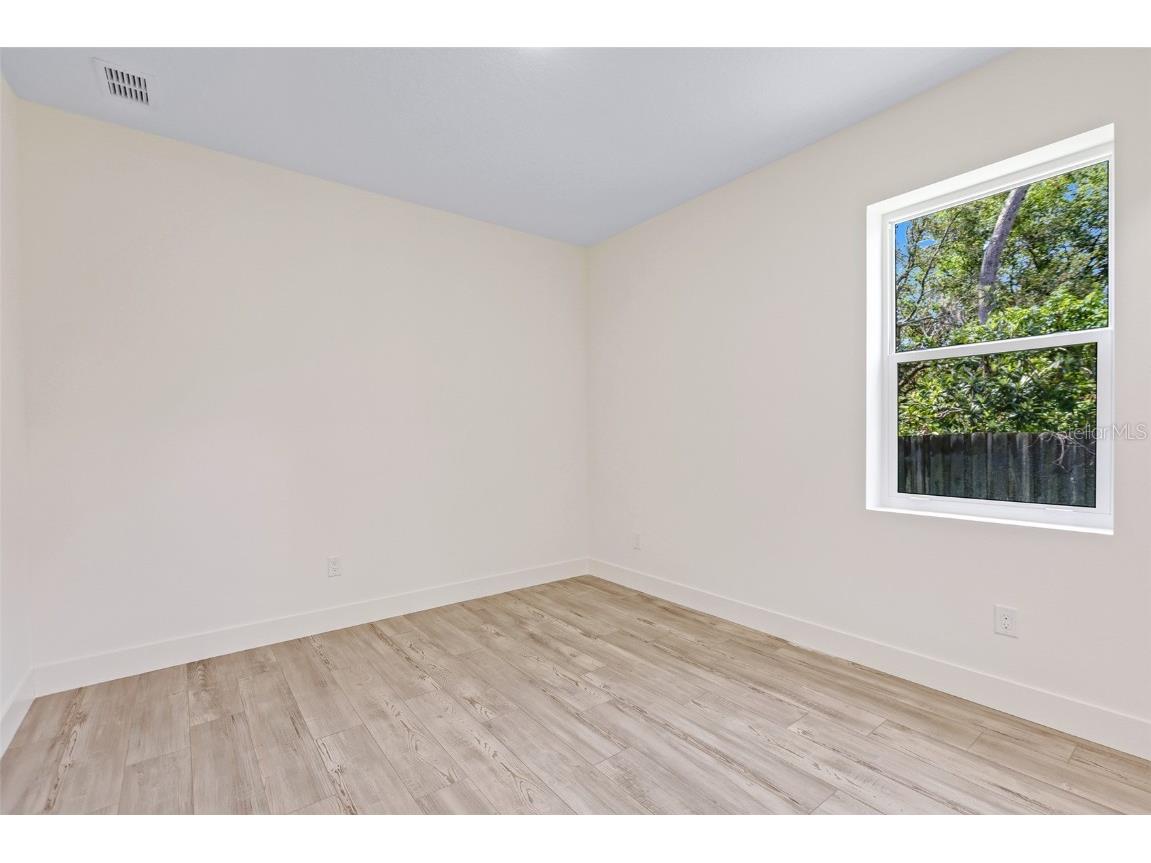 2894 Hardy Avenue New Smyrna Beach FL 32168 V4942939 image31