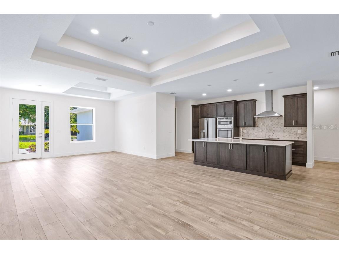 2894 Hardy Avenue New Smyrna Beach FL 32168 V4942939 image7