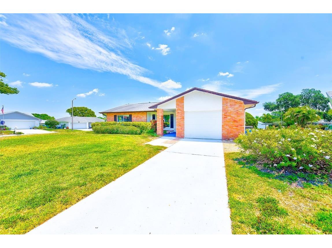 2896 Chalmers Court Palm Harbor FL 34684 U8244839 image1