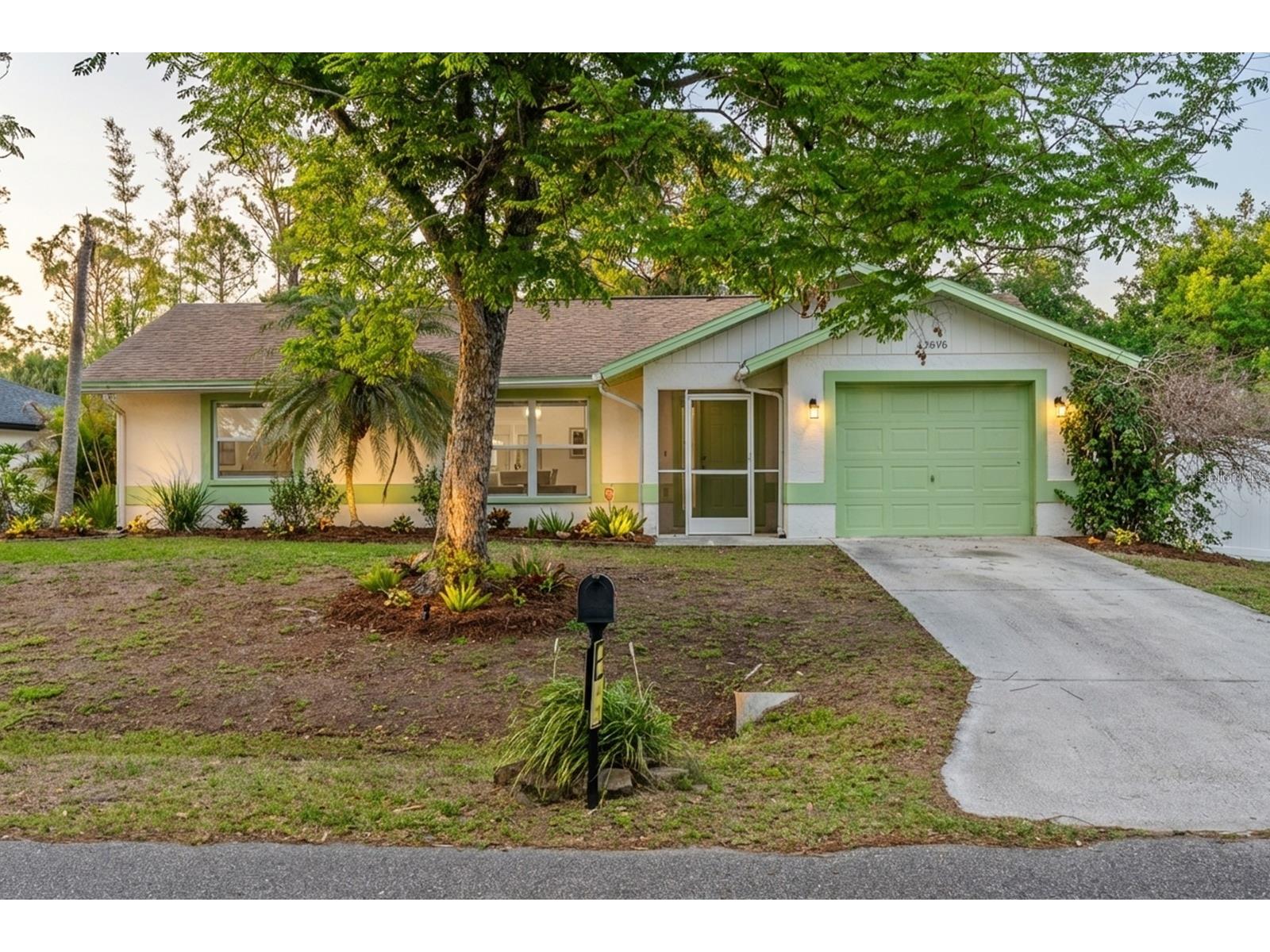 2896 Coldwater Lane North Port FL 34286 A4688780 image1