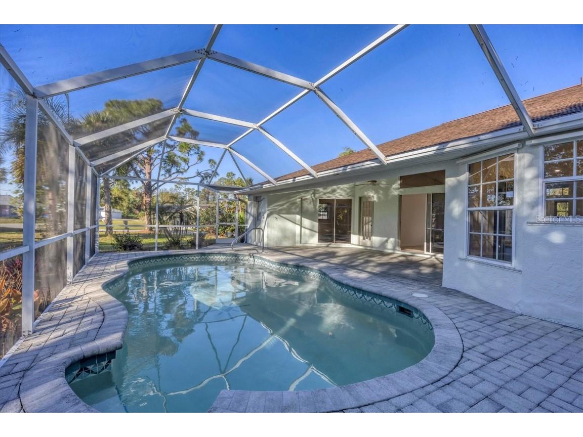 2899 Ensenada Lane North Port FL 34286 N6136301 image1