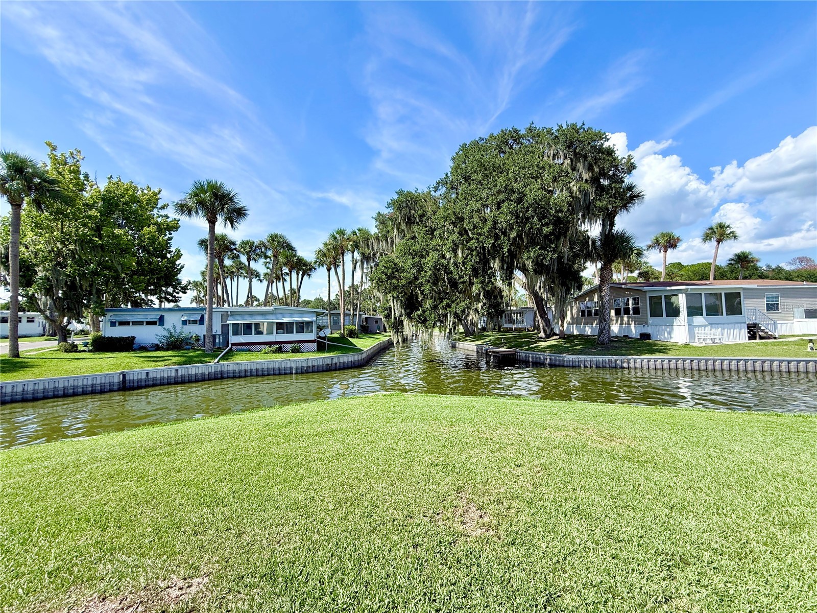 29 Club House Eustis FL 32726 G5115515 image2