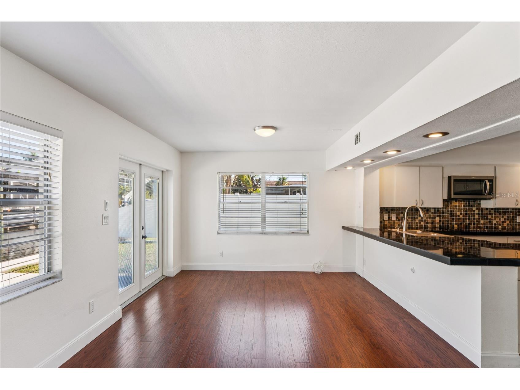 29 Cypress Drive Palm Harbor FL 34684 - LAKE TARPON TB8480978 image23