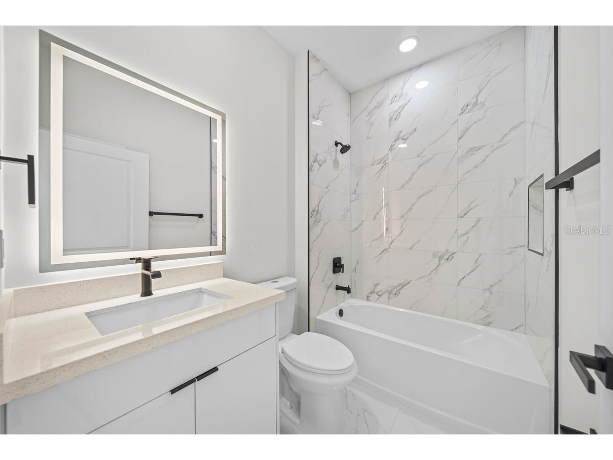 29 Diplomat Parkway E Cape Coral FL 33909 A4697023 image13