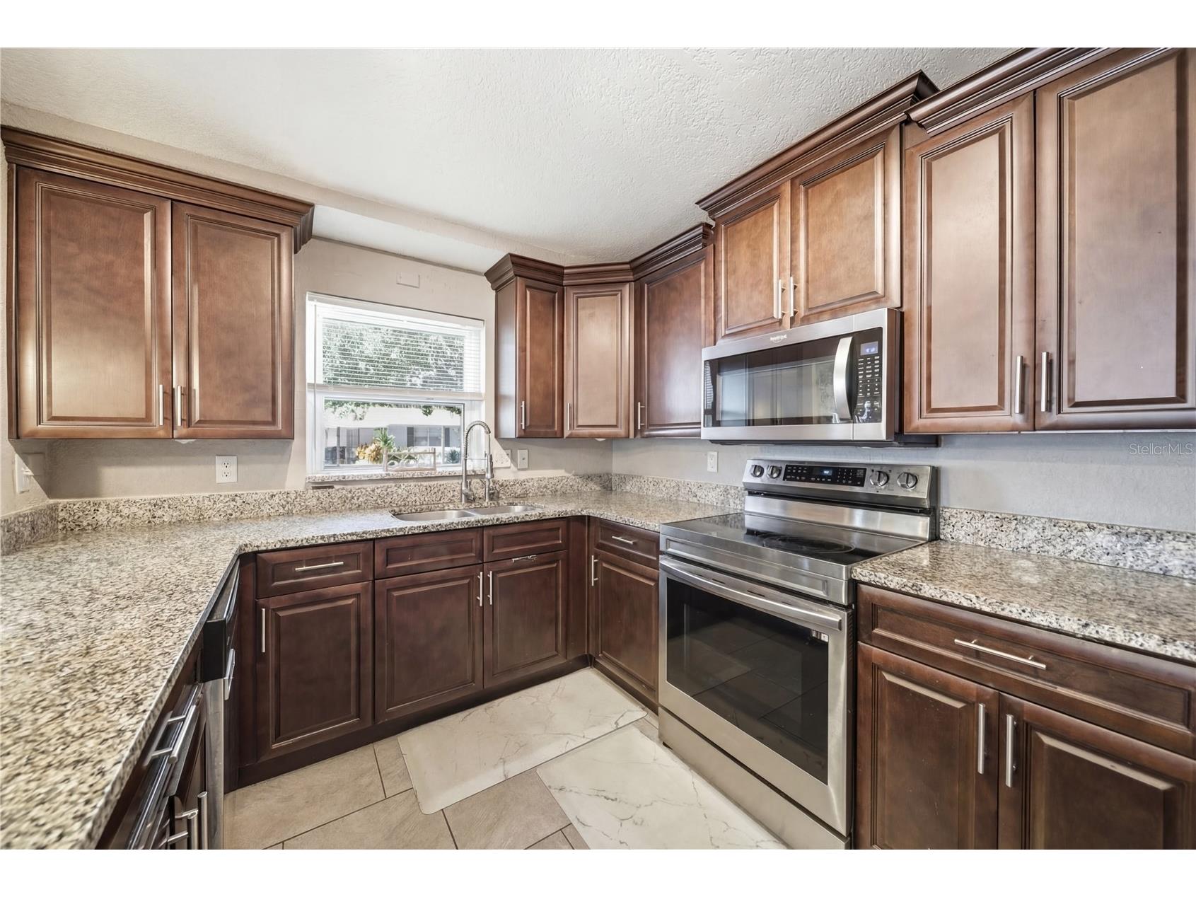 29 E Princeton Street Orlando FL 32804 O6381827 image6