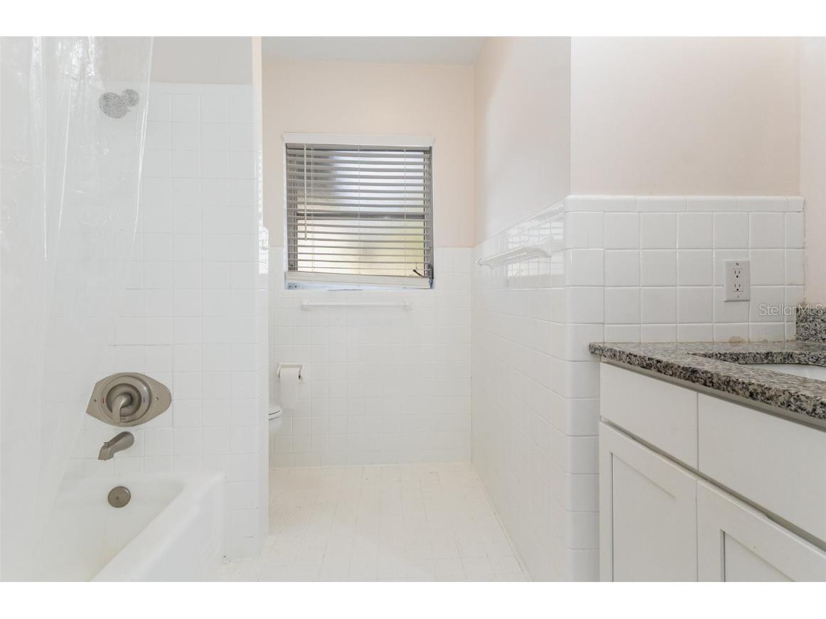 29 Golf View Circle NE Winter Haven FL 33881 TB8453876 image11