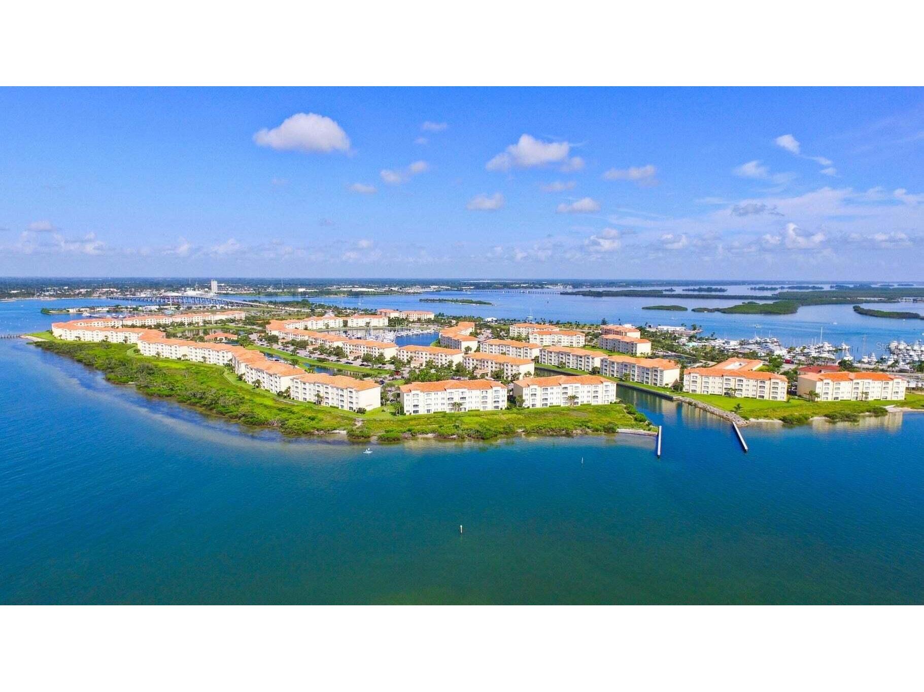 29 Harbour Isle #PH01 Hutchinson Island FL 34949 O6380742 image32