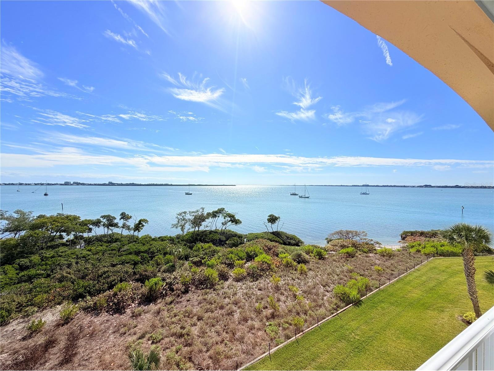 29 Harbour Isle #PH01 Hutchinson Island FL 34949 O6380742 image8