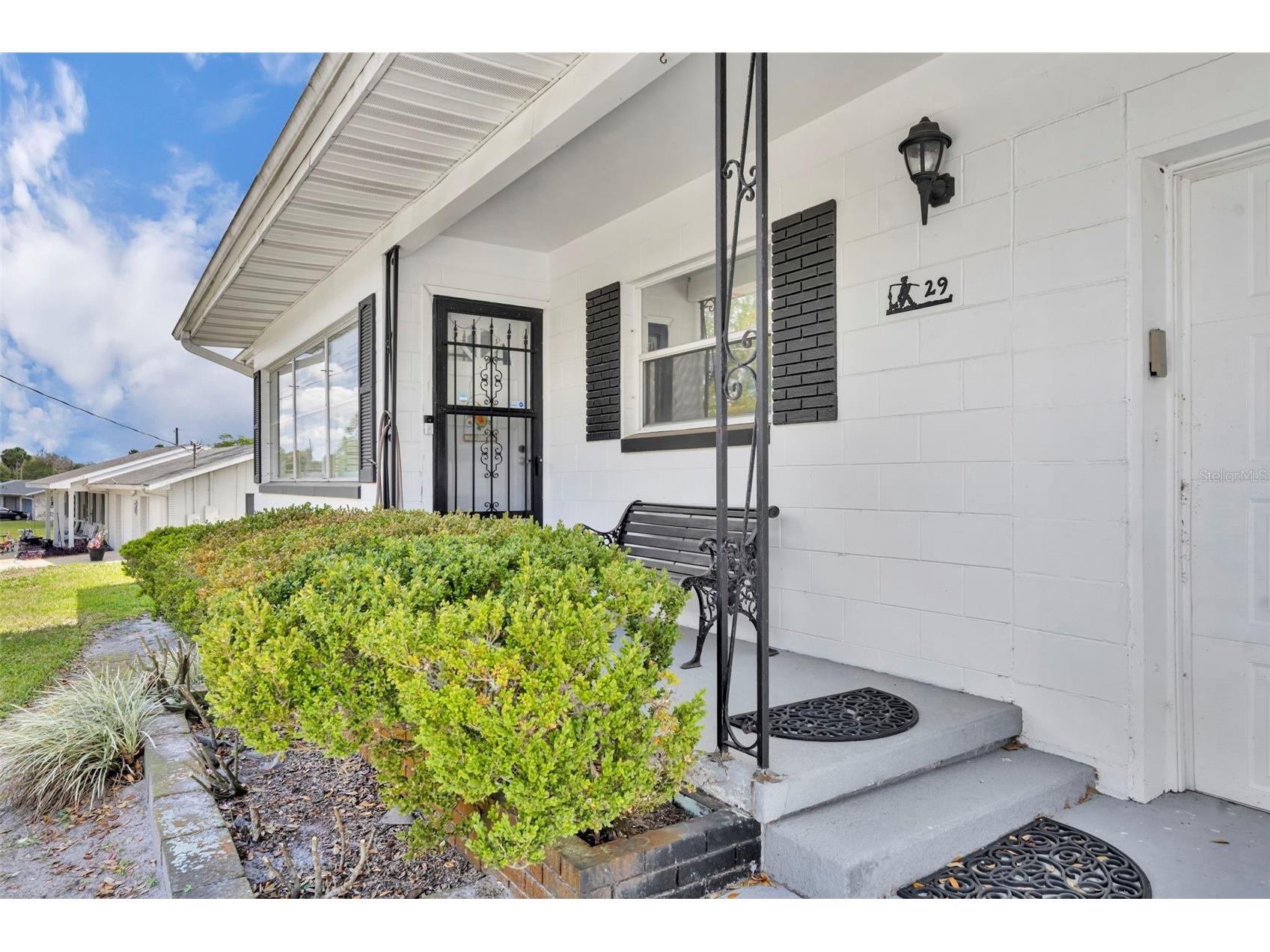 29 Jasmine Drive Debary FL 32713 - LAKE ANNA MARIE V4948050 image3