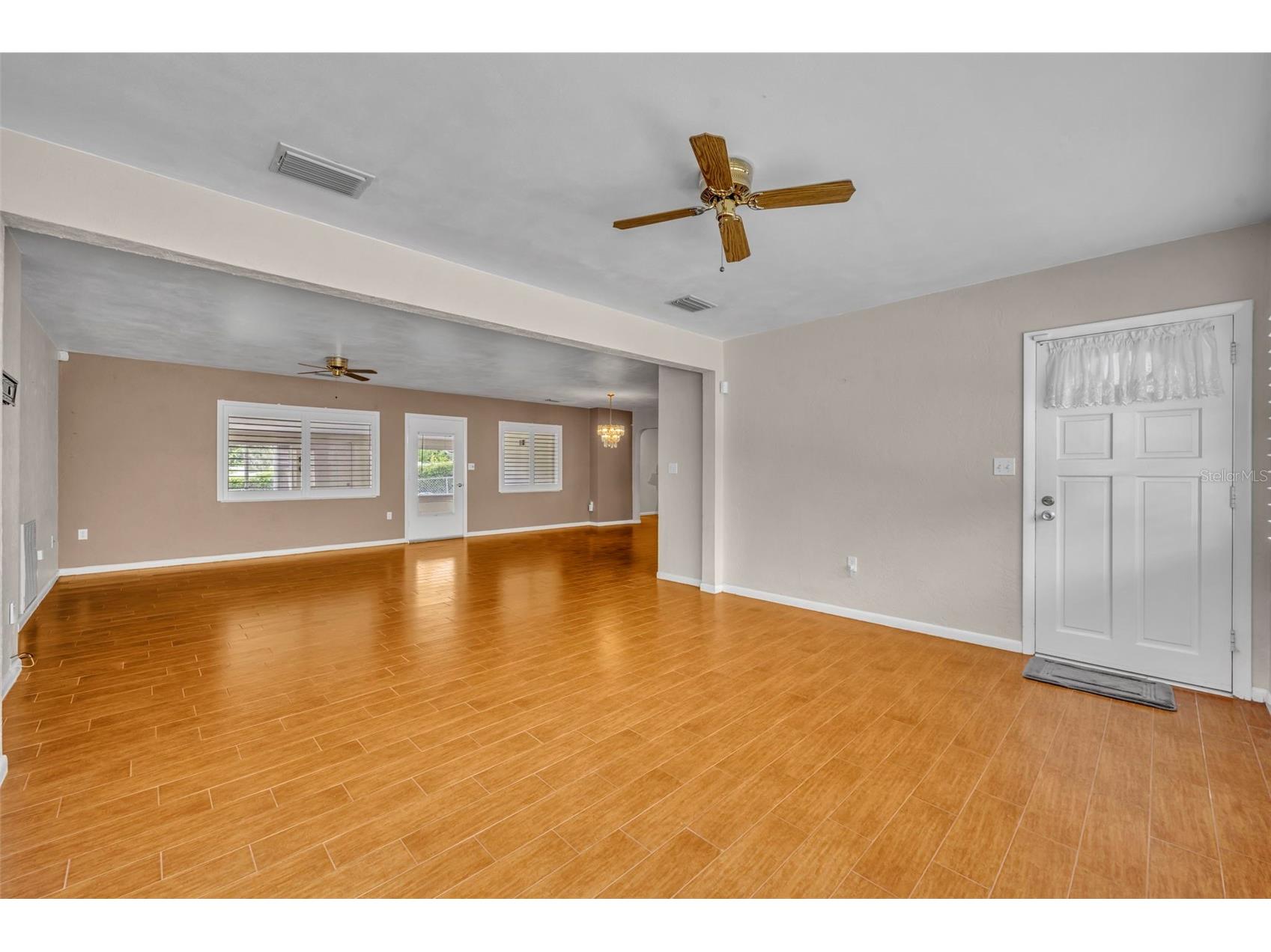 29 Jasmine Drive Debary FL 32713 - LAKE ANNA MARIE V4948050 image6