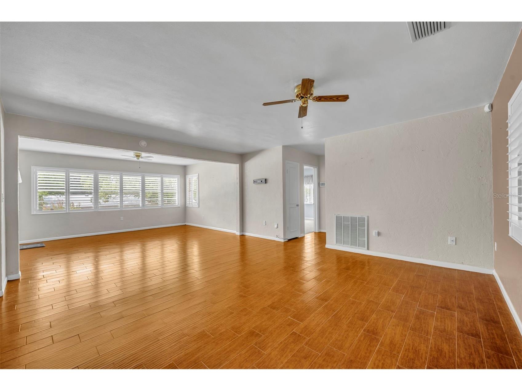 29 Jasmine Drive Debary FL 32713 - LAKE ANNA MARIE V4948050 image9