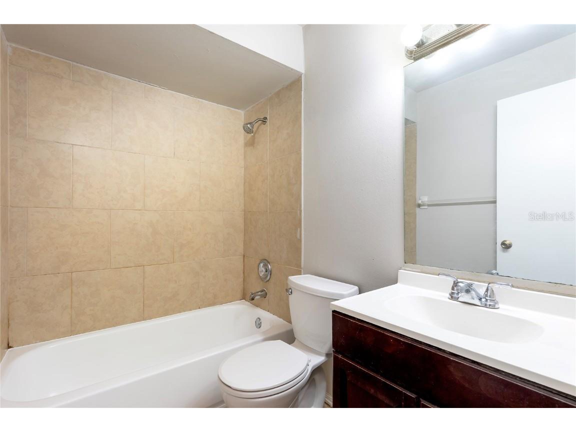 29 Lake Villa Way Kissimmee FL 34743 O6335489 image17