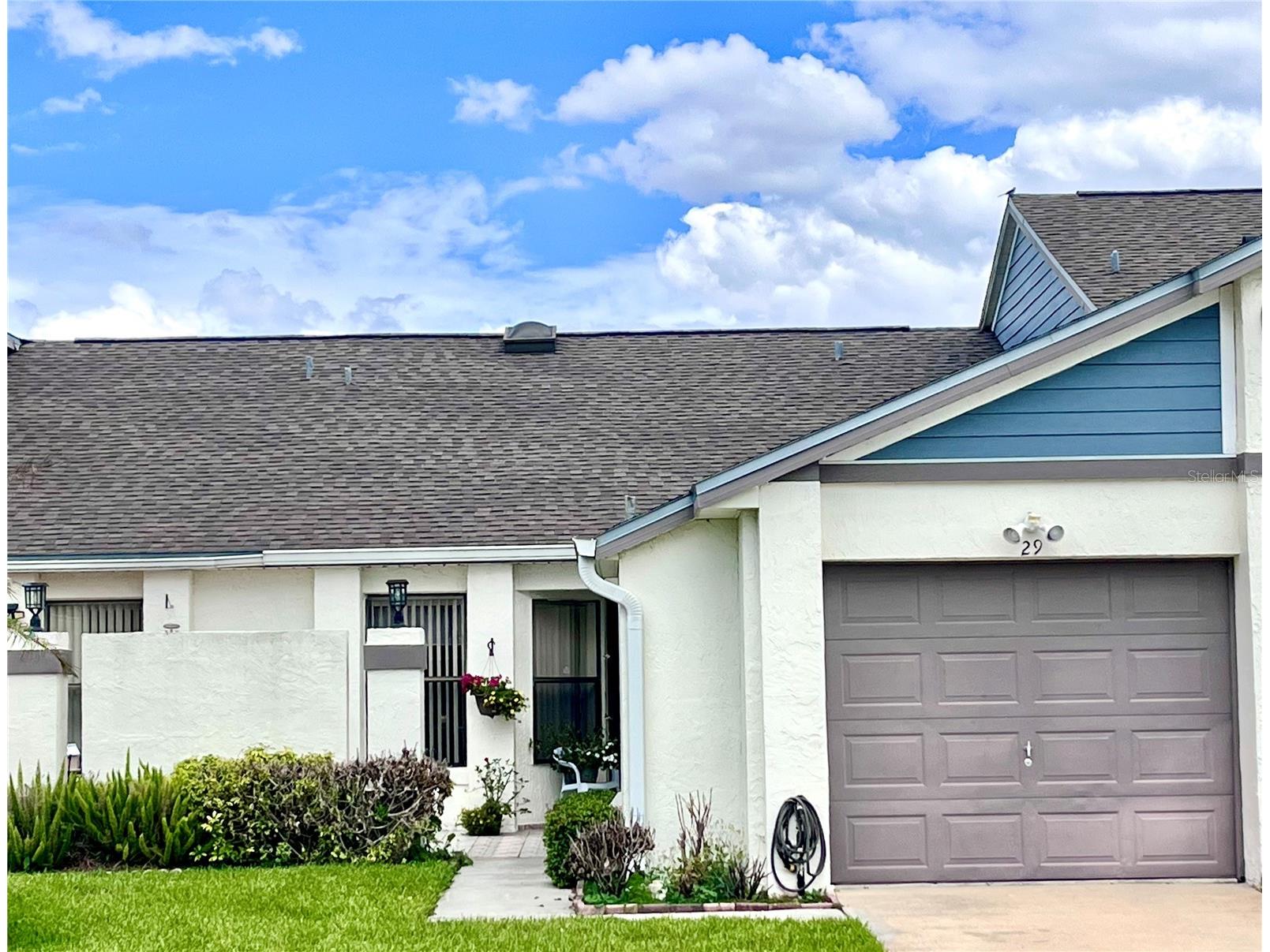 29 Lakepointe Circle Kissimmee FL 34743 O6401959 image3