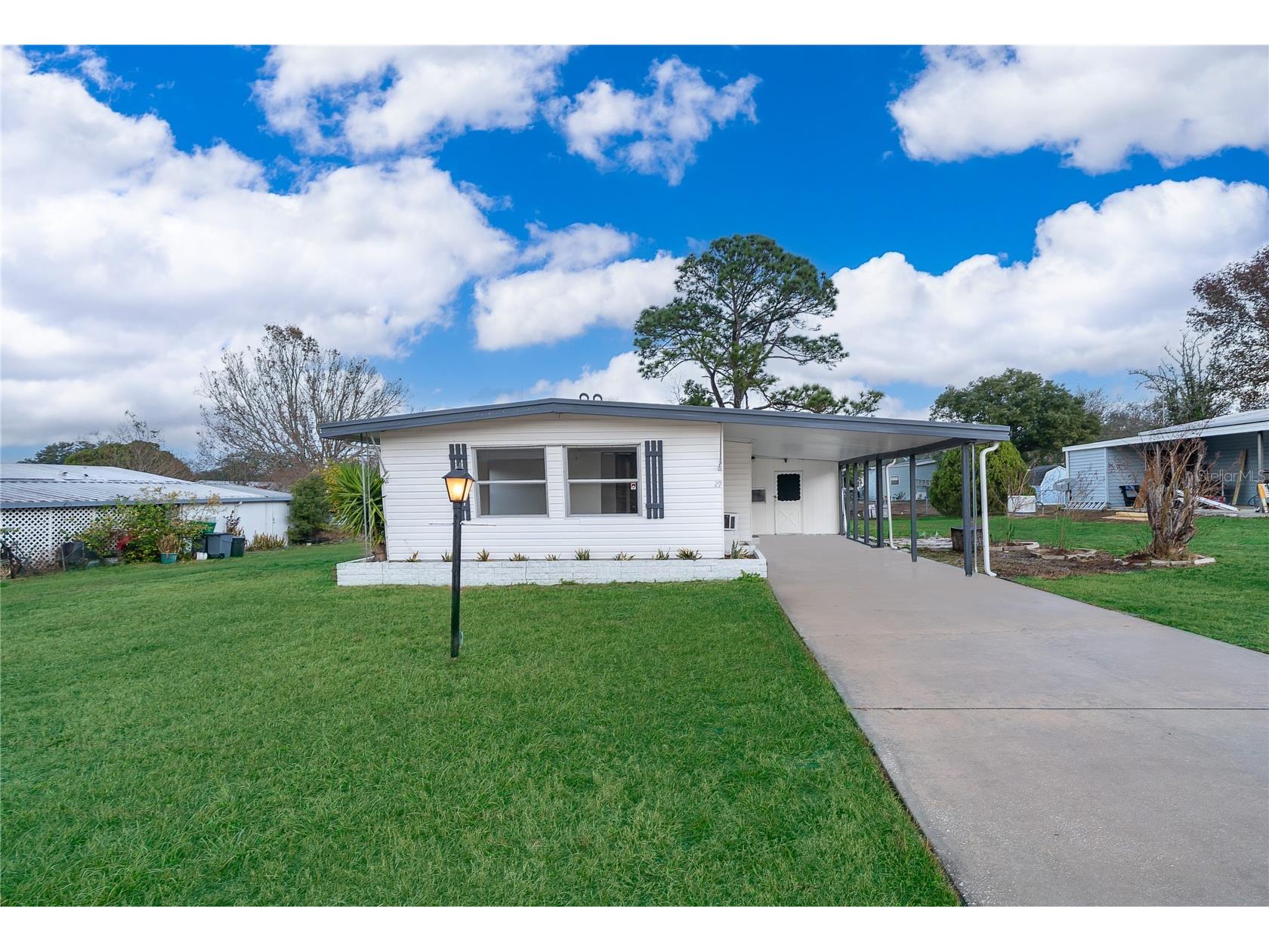 29 Maplehurst Avenue Debary FL 32713 O6379883 image1
