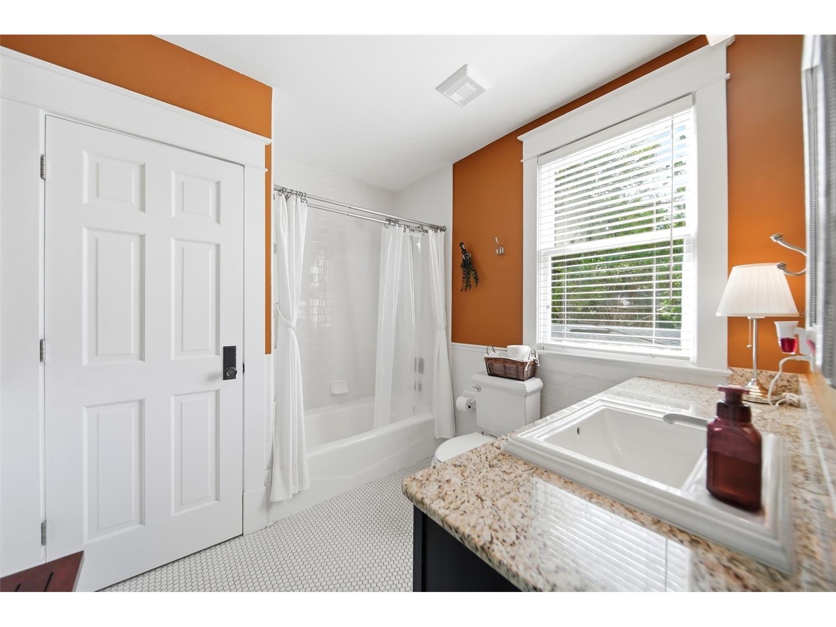 29 N Brown Avenue Orlando FL 32801 O6366910 image34