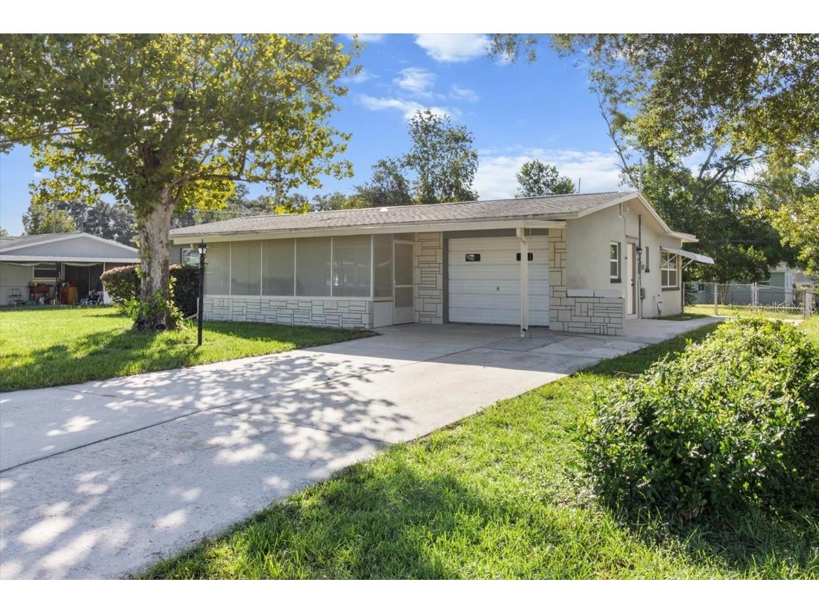 29 N Columbus Street Beverly Hills FL 34465 OM708418 image1