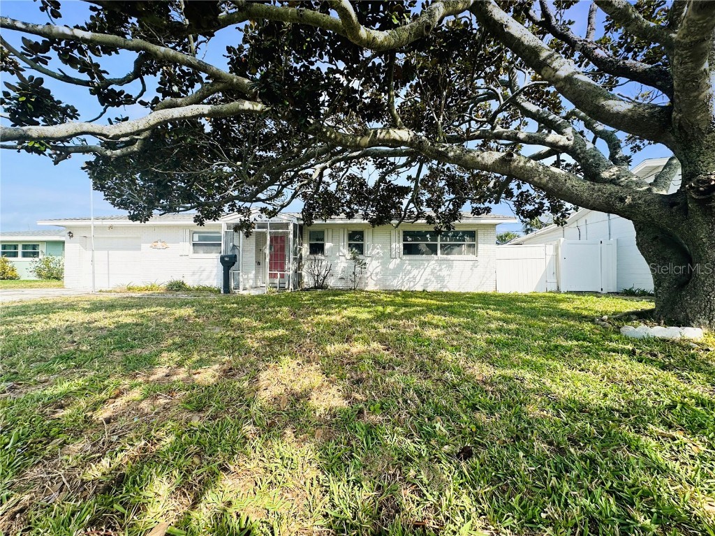 29 Ocean Crest Drive Ormond Beach FL 32176 V4935088 image1