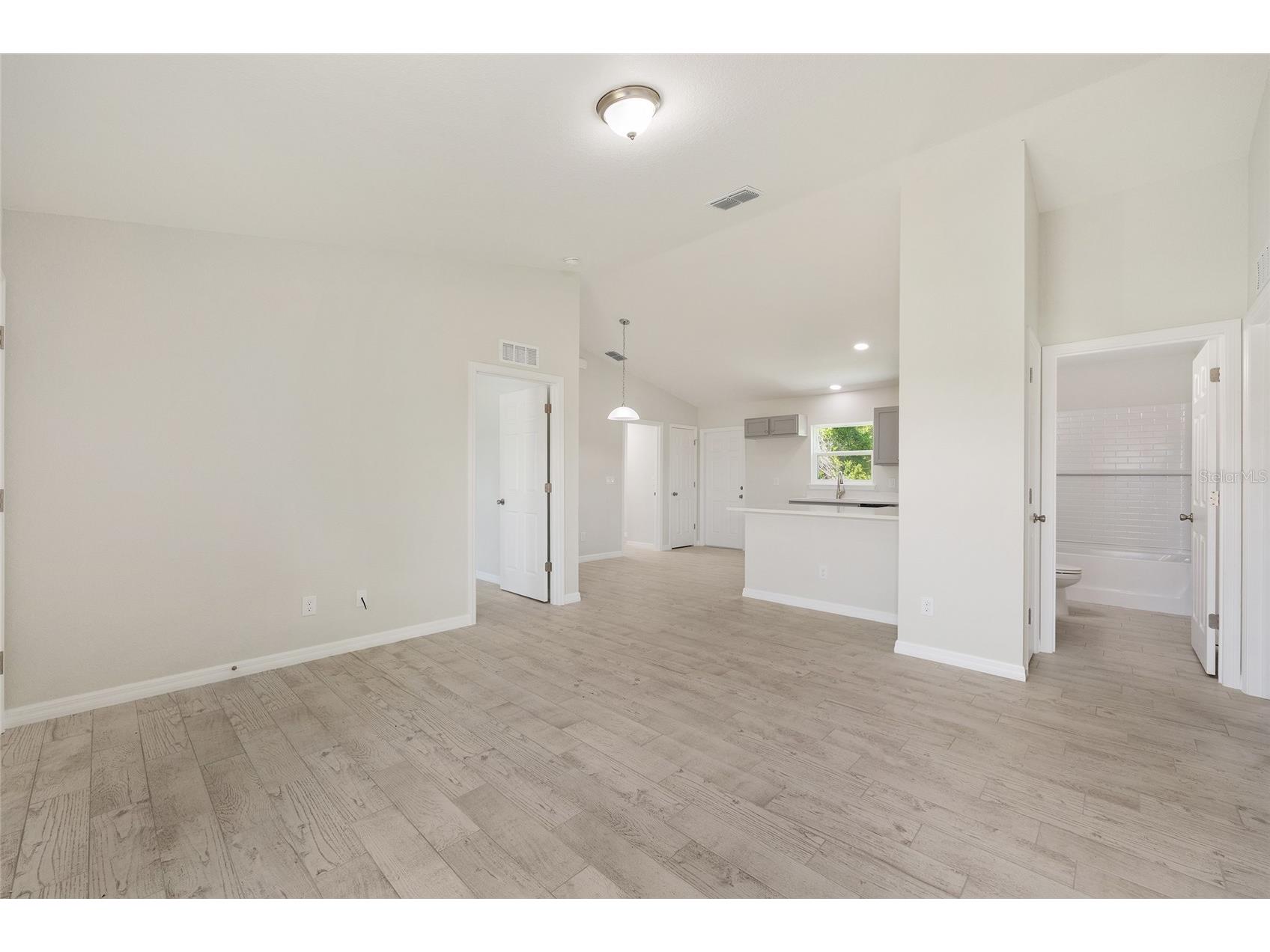 29 Olive Circle Ocala FL 34472 OM724376 image14
