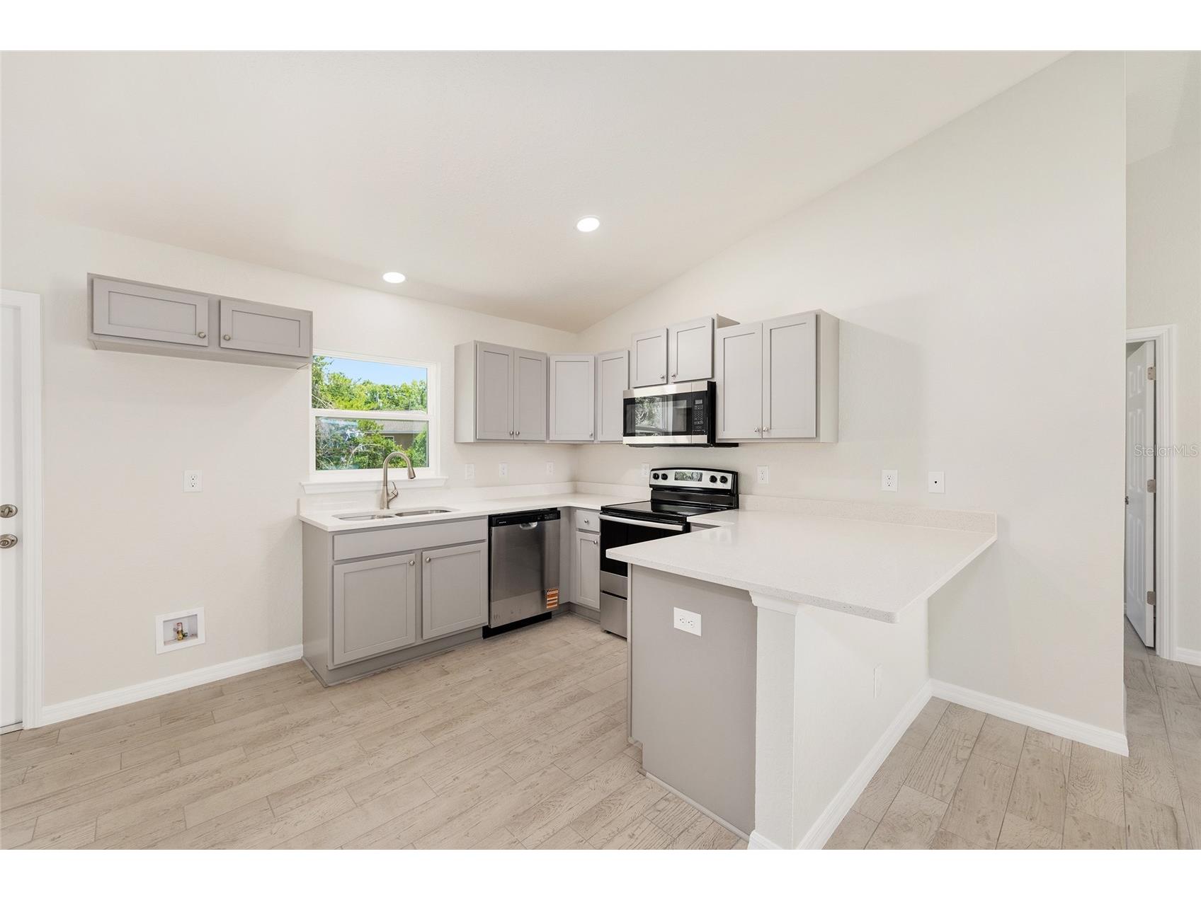 29 Olive Circle Ocala FL 34472 OM724376 image21
