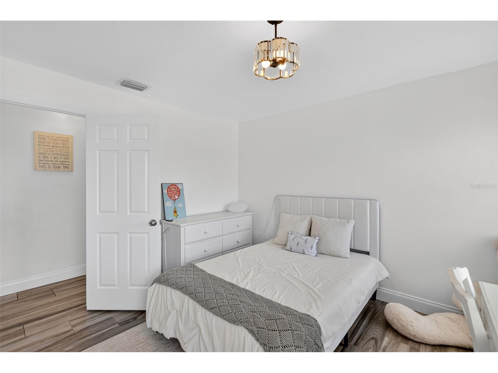 29 SE 10th Avenue Cape Coral FL 33990 - Shamrock Lake C7523950 image25