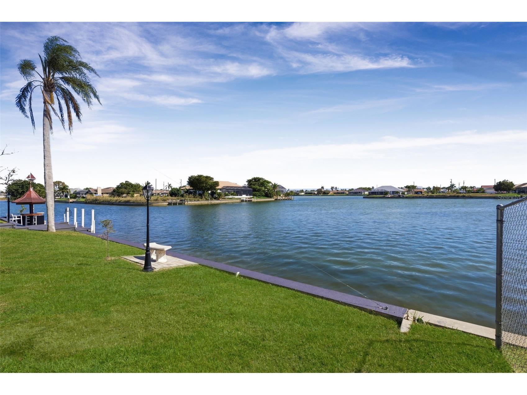 29 SE 10th Avenue Cape Coral FL 33990 - Shamrock Lake C7523950 image3