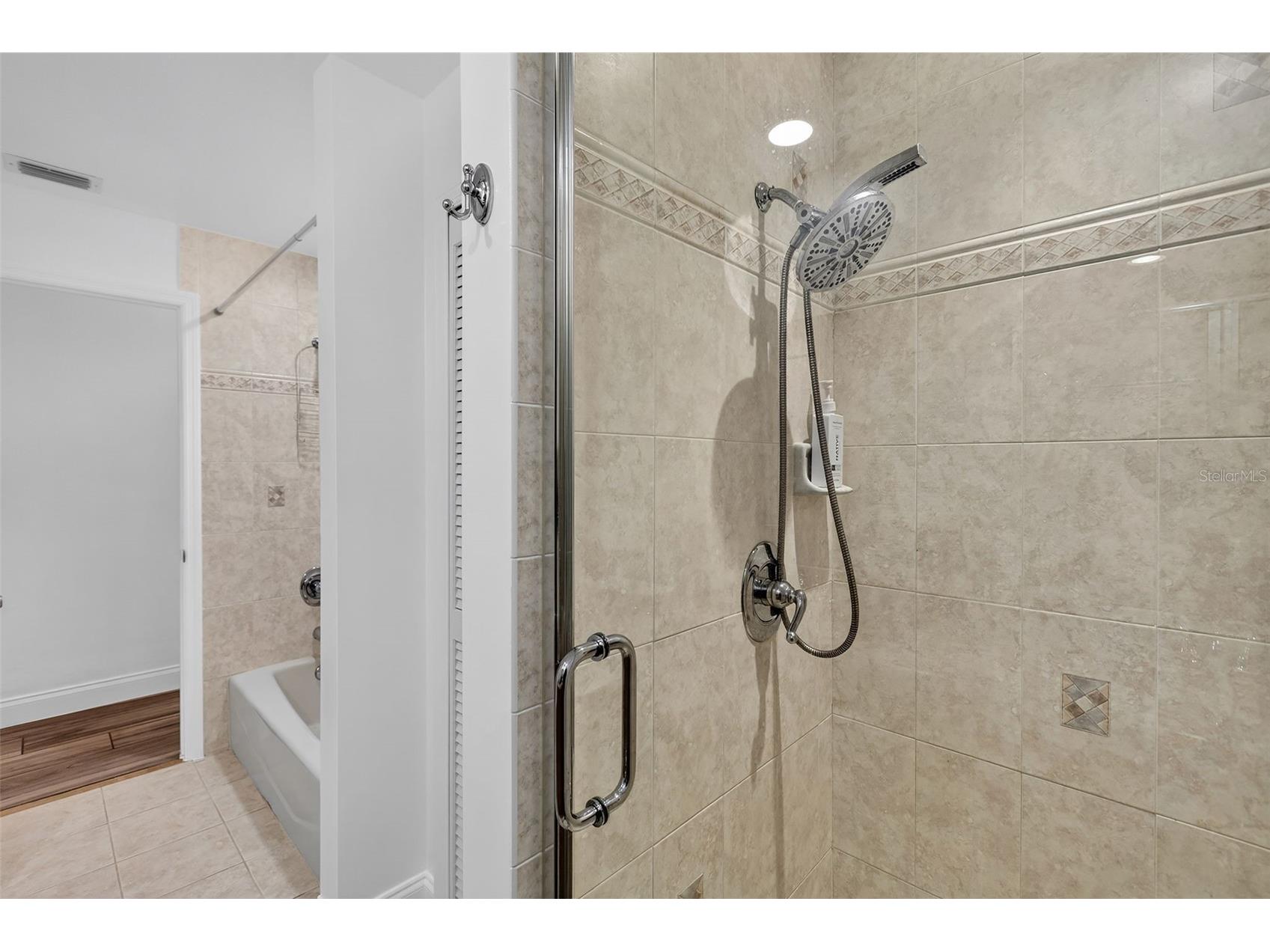 29 SE 10th Avenue Cape Coral FL 33990 - Shamrock Lake C7523950 image31