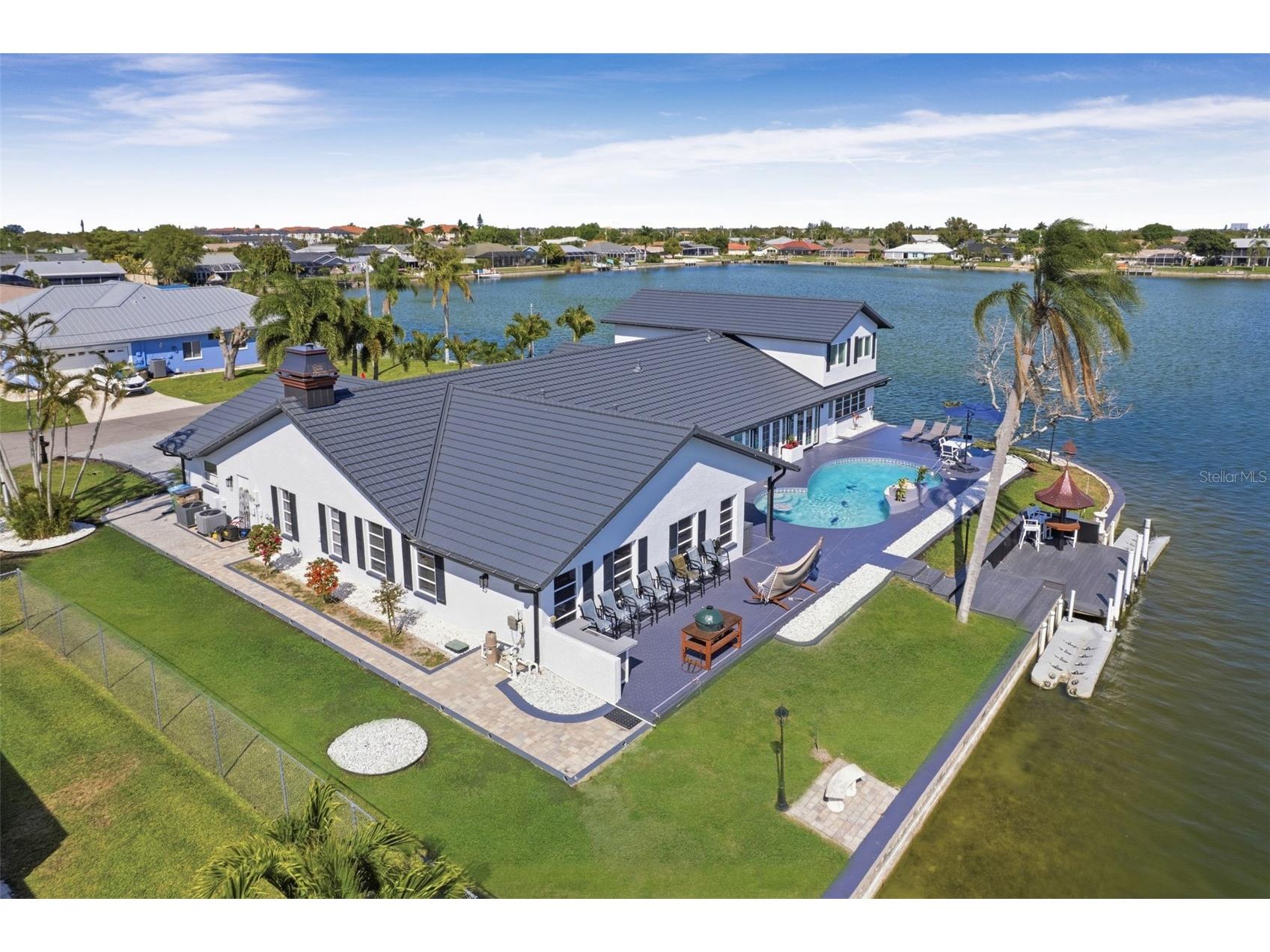 29 SE 10th Avenue Cape Coral FL 33990 - Shamrock Lake C7523950 image5