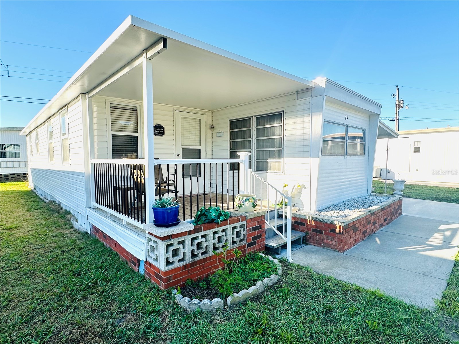 29 Shady Lane #29 Palmetto FL 34221 A4687572 image1