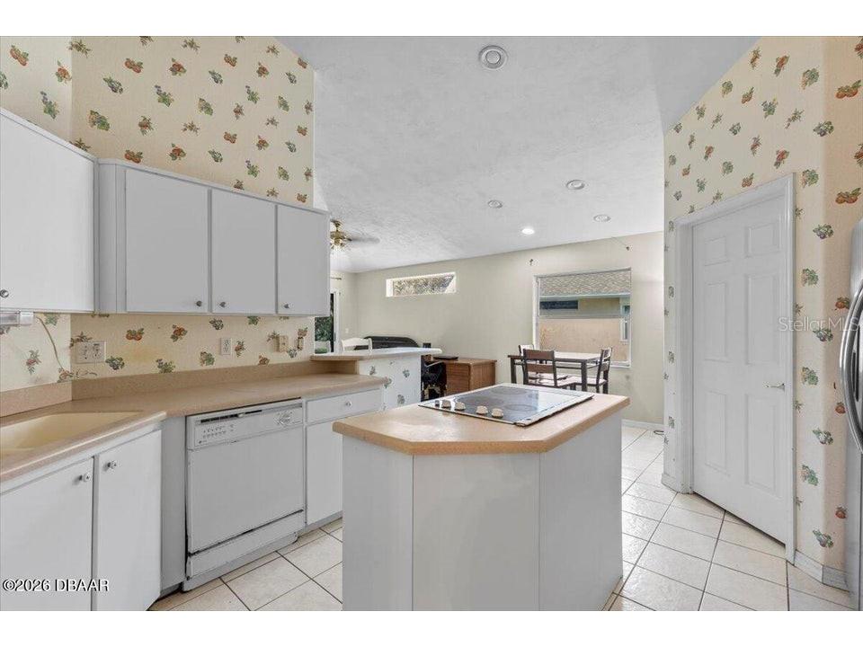 29 Sherrington Drive Ormond Beach FL 32174 V4947499 image8