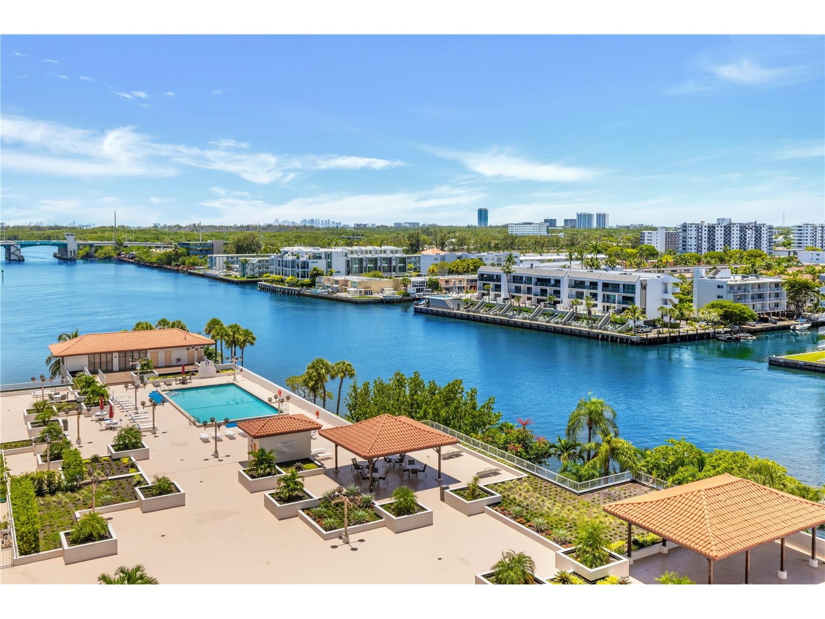 290 174 Street #1006 Sunny Isles Beach FL 33160 O6378699 image6