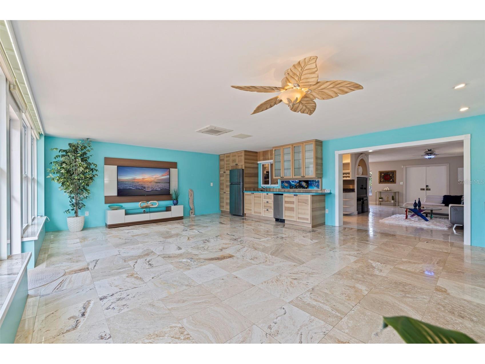 290 1st Street W Tierra Verde FL 33715 TB8480541 image27