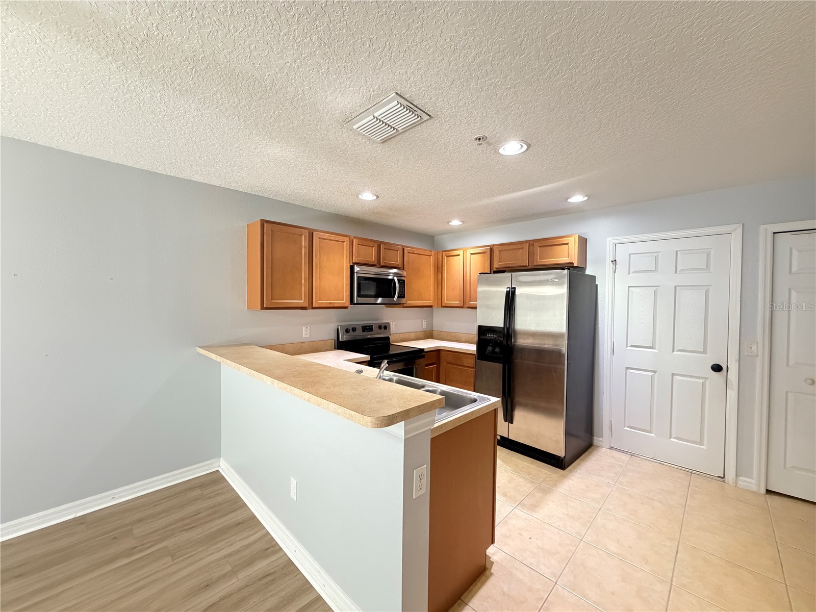 290 Glowing Peace Lane #52 Orlando FL 32824 O6422914 image2