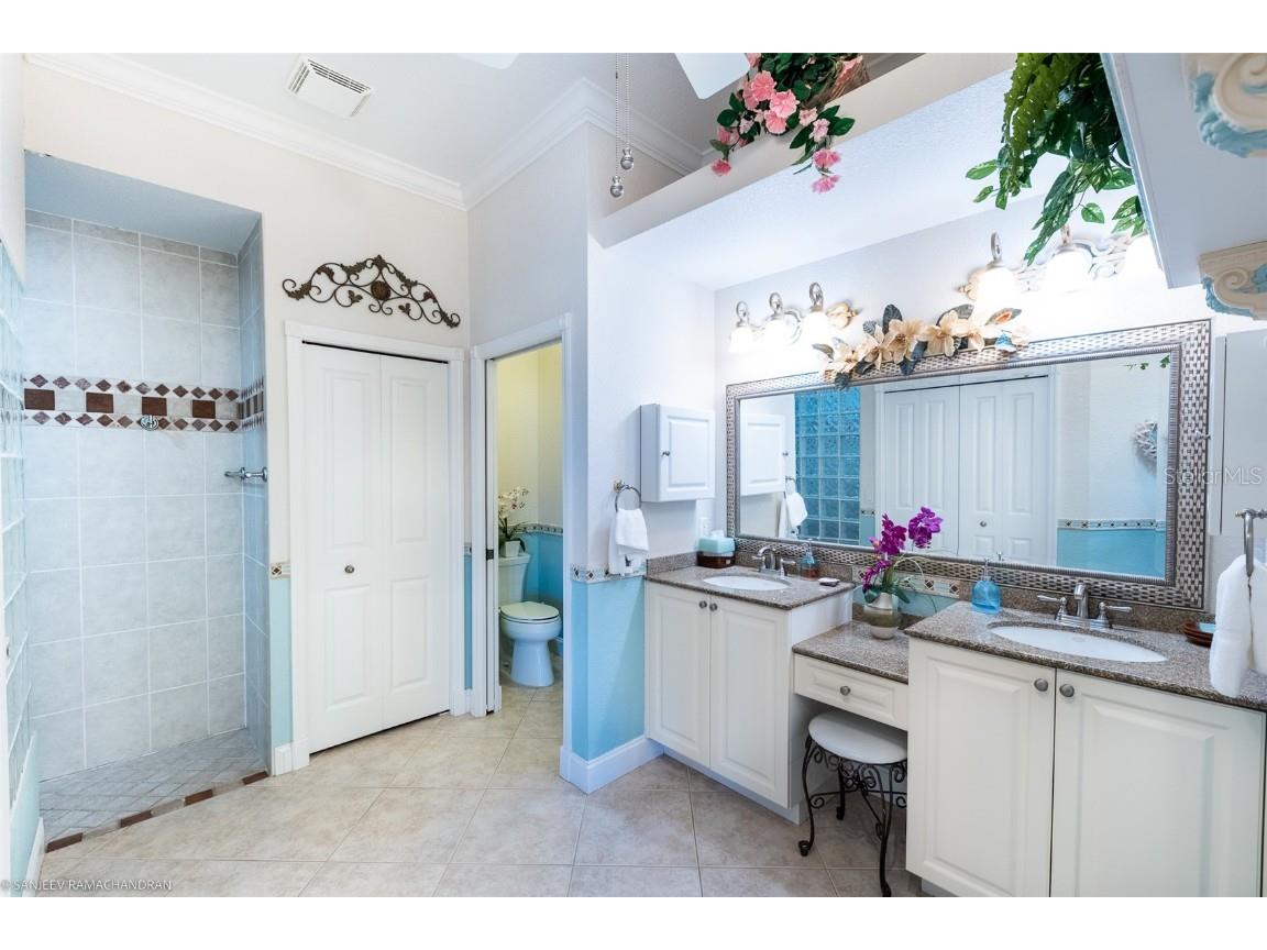290 Lewis Circle #131 Punta Gorda FL 33950 C7470056 image36