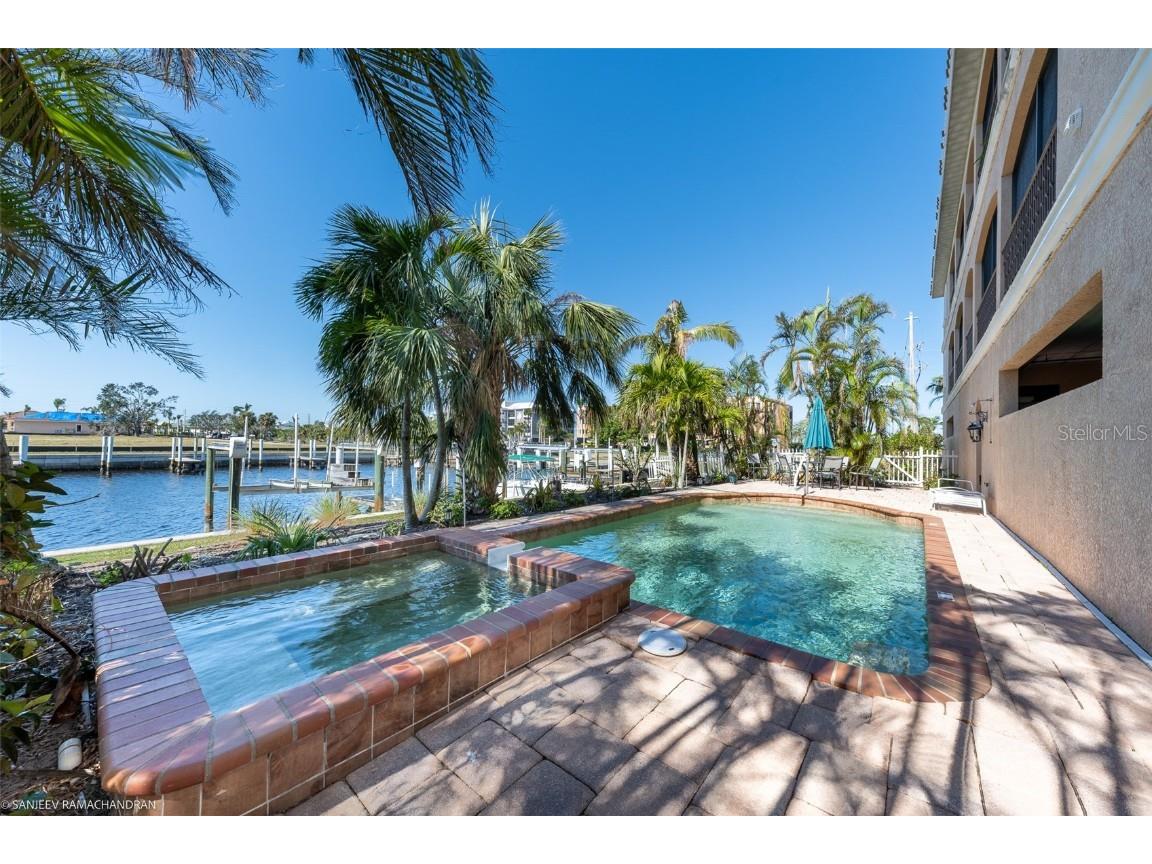 290 Lewis Circle #131 Punta Gorda FL 33950 C7470056 image56
